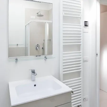 Διαμέρισμα Valarin Palermo, Luxury & Wellness, Vercana